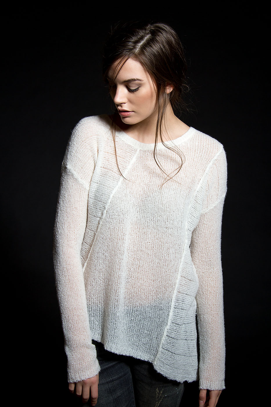 F112CN_SoftPullover_White_Front
