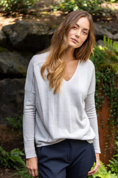 Paychi Guh | V-Neck Pullover, Stone, 100% Refined Cashmere
