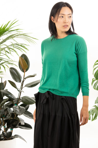 Paychi Guh | L/S Textured Crew, Lush Green, Superfine 70% Worsted Cashmere 30% Silk
