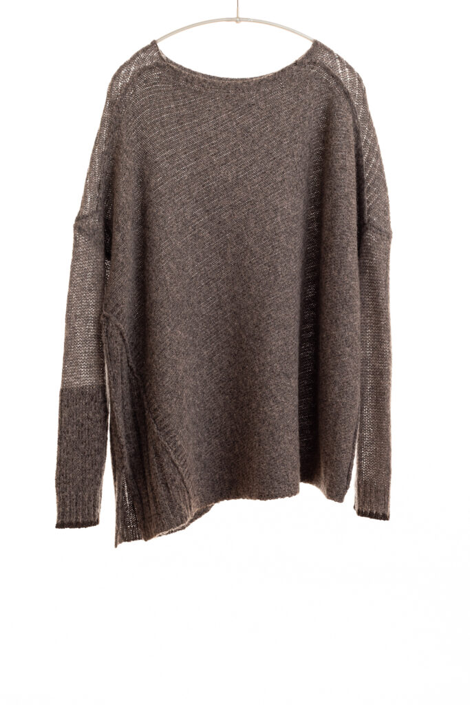 Dreamy Reversible Pullover | Dreamy Cashmere | Musk/Chocolate – S/M ...