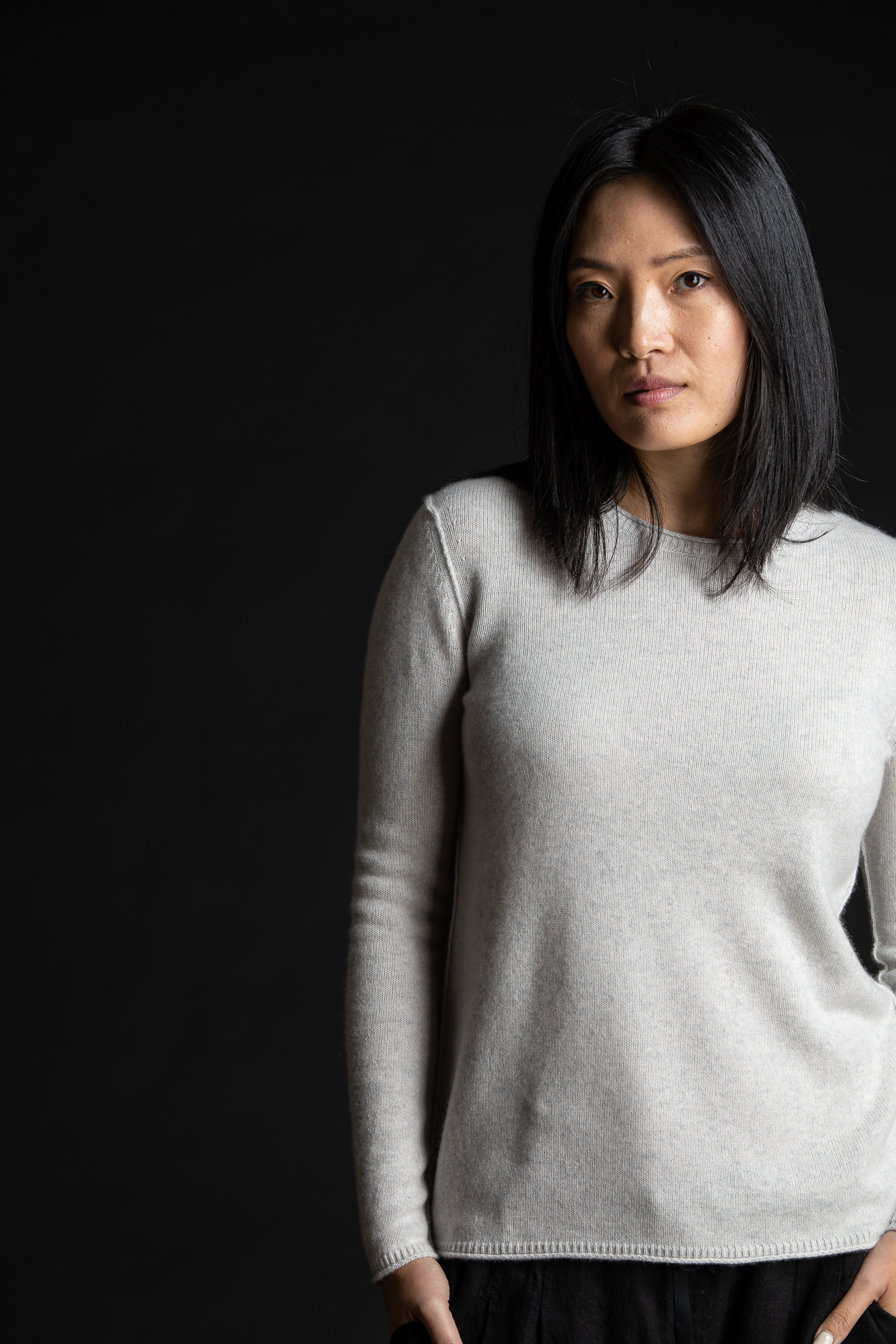 Paychi Guh | Cozy Luxe Crew, Snow Grey, 100% Baby Cashmere Paychi Guh | Cozy Luxe Crew, Snow Grey, 100% Baby Cashmere