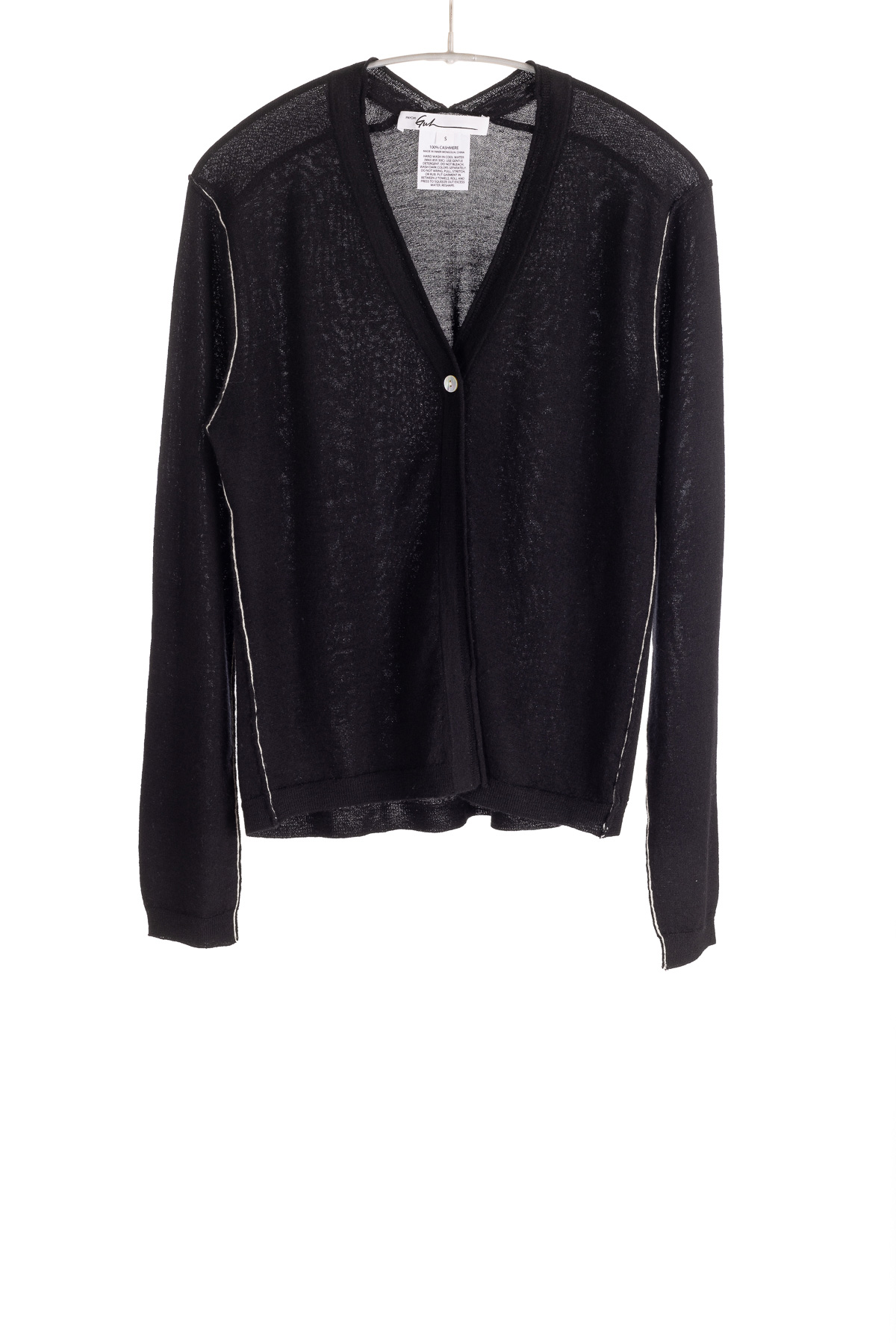 S447_OneButtonCardigan_Black_H1Front