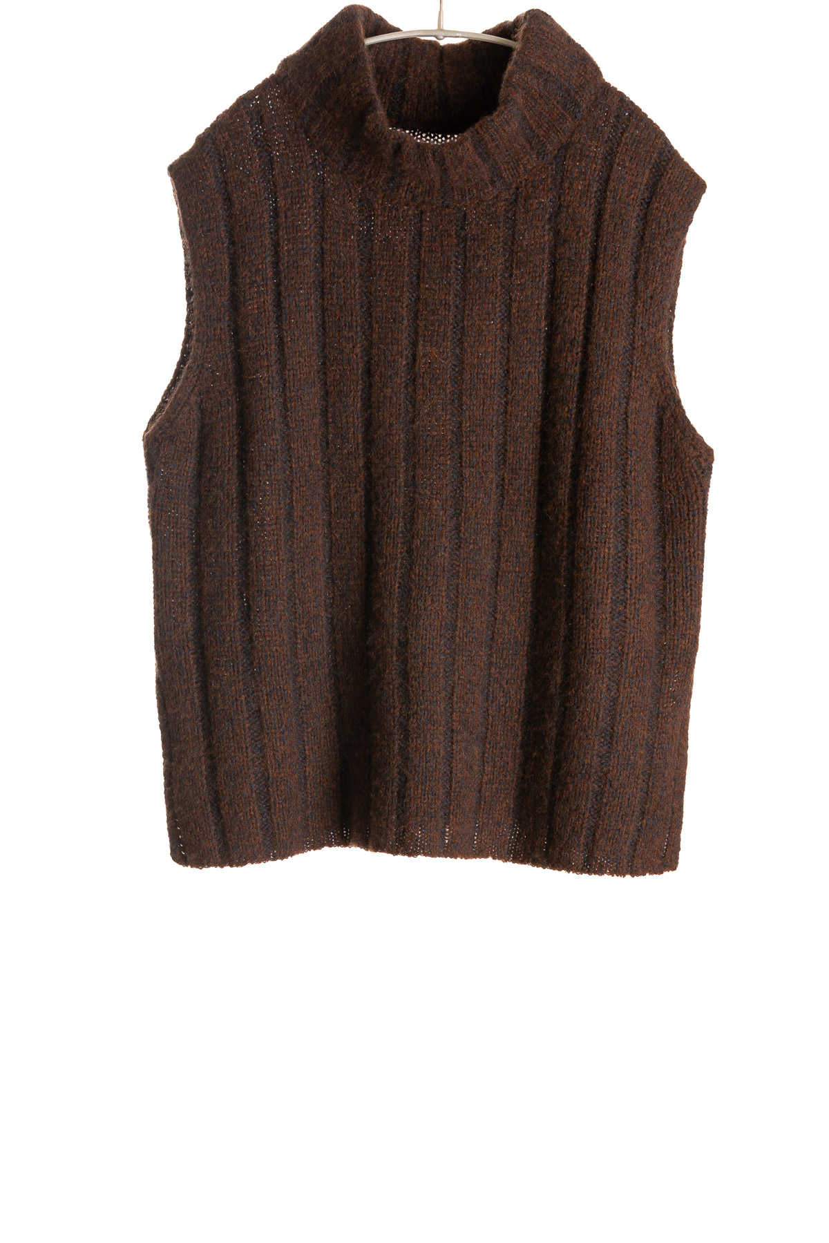 F480_DreamyMockVest_Espresso_H1Front