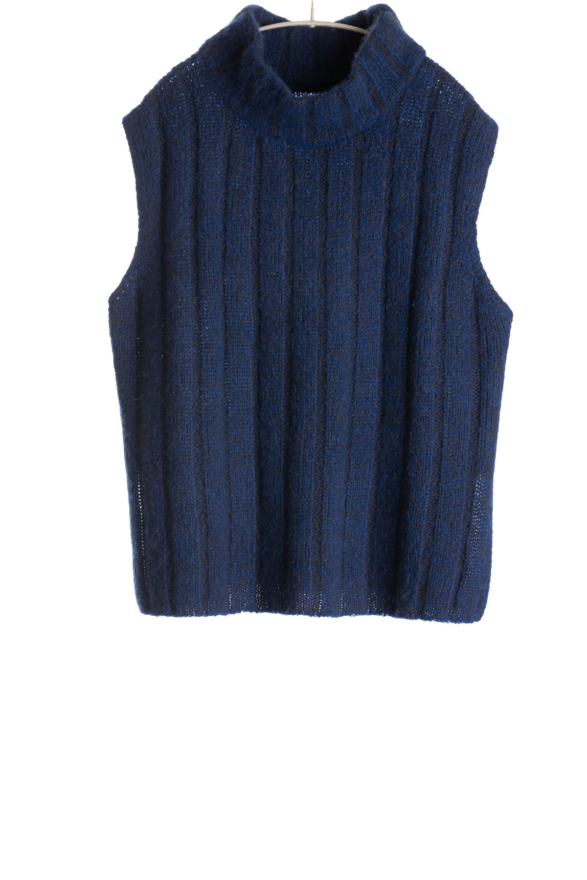 F480_DreamyMockVest_Midnight_H1Front