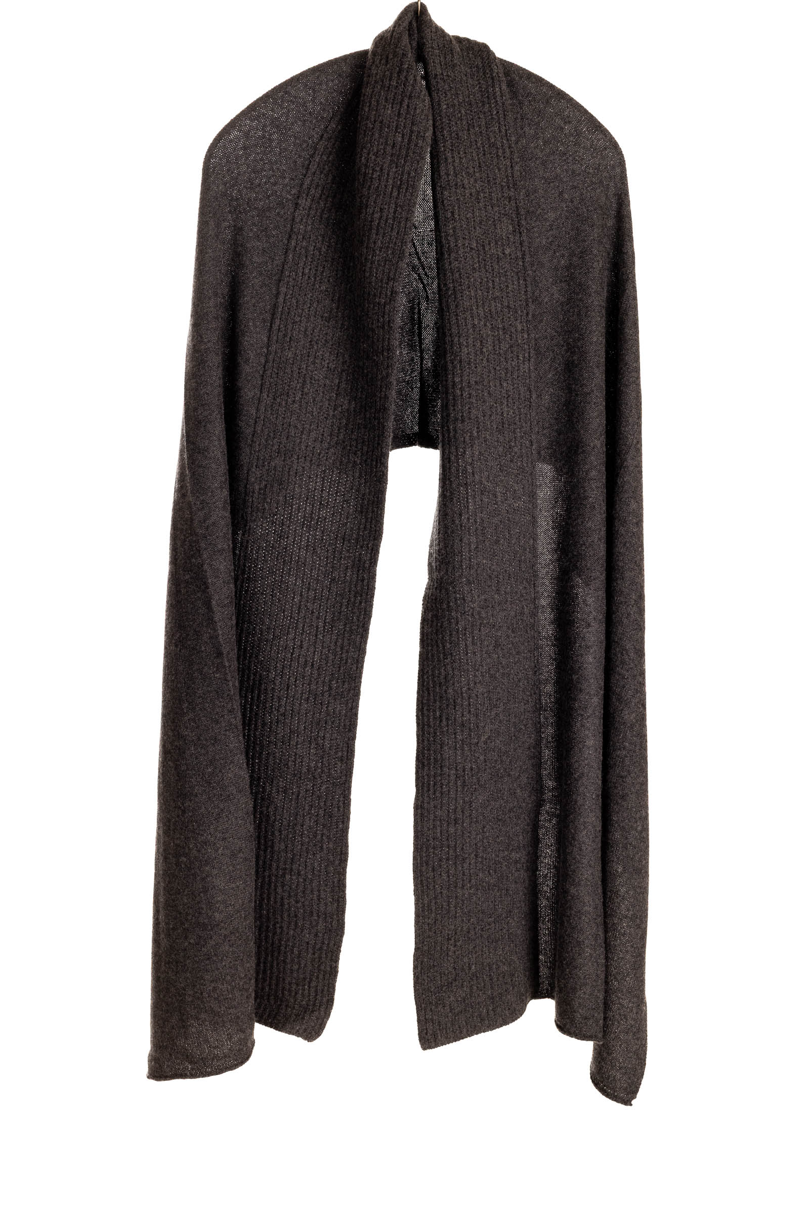 F280_TexturedScarf_Charcoal_H1