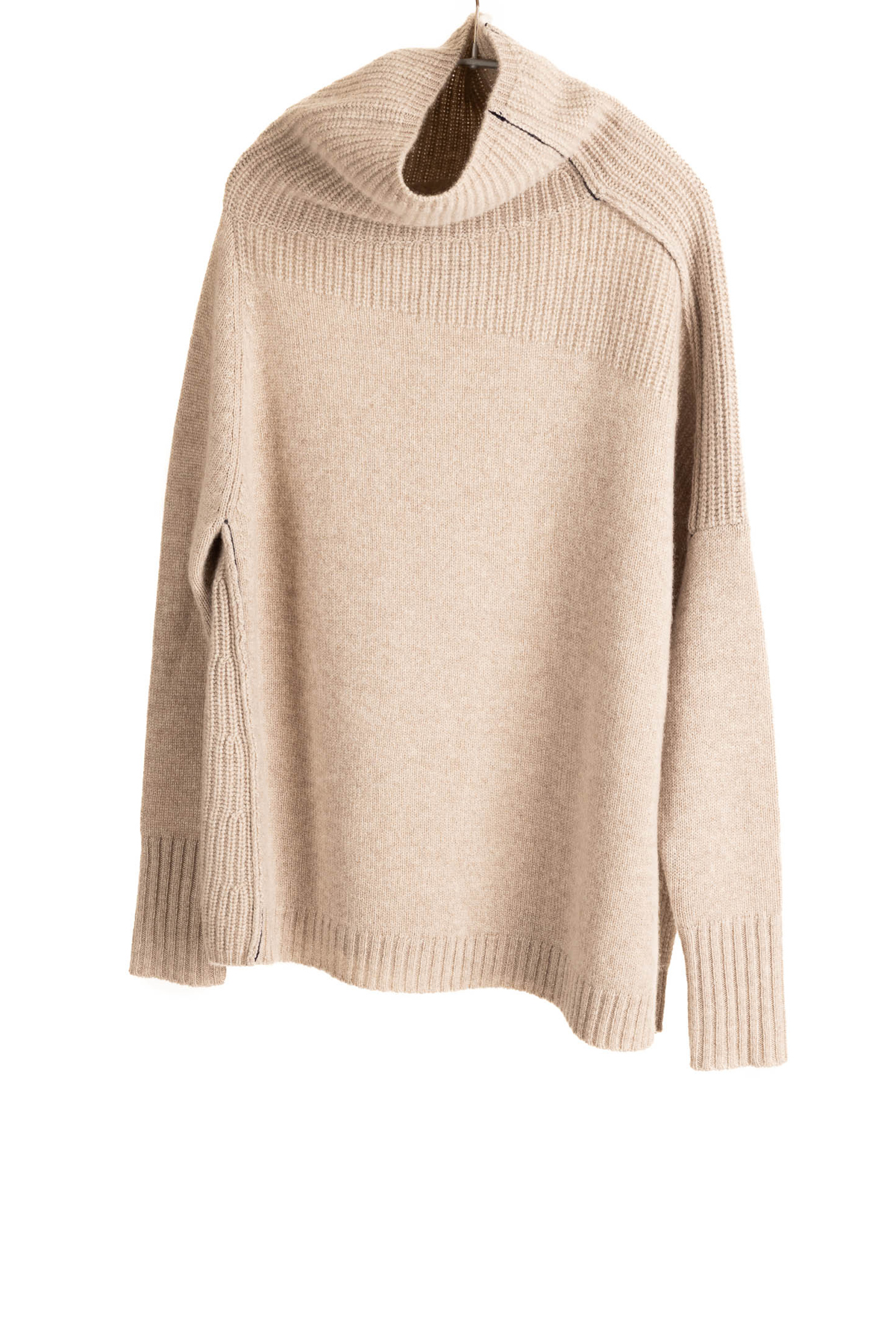 F297_RelaxedMockPullover_Barley_H1Front