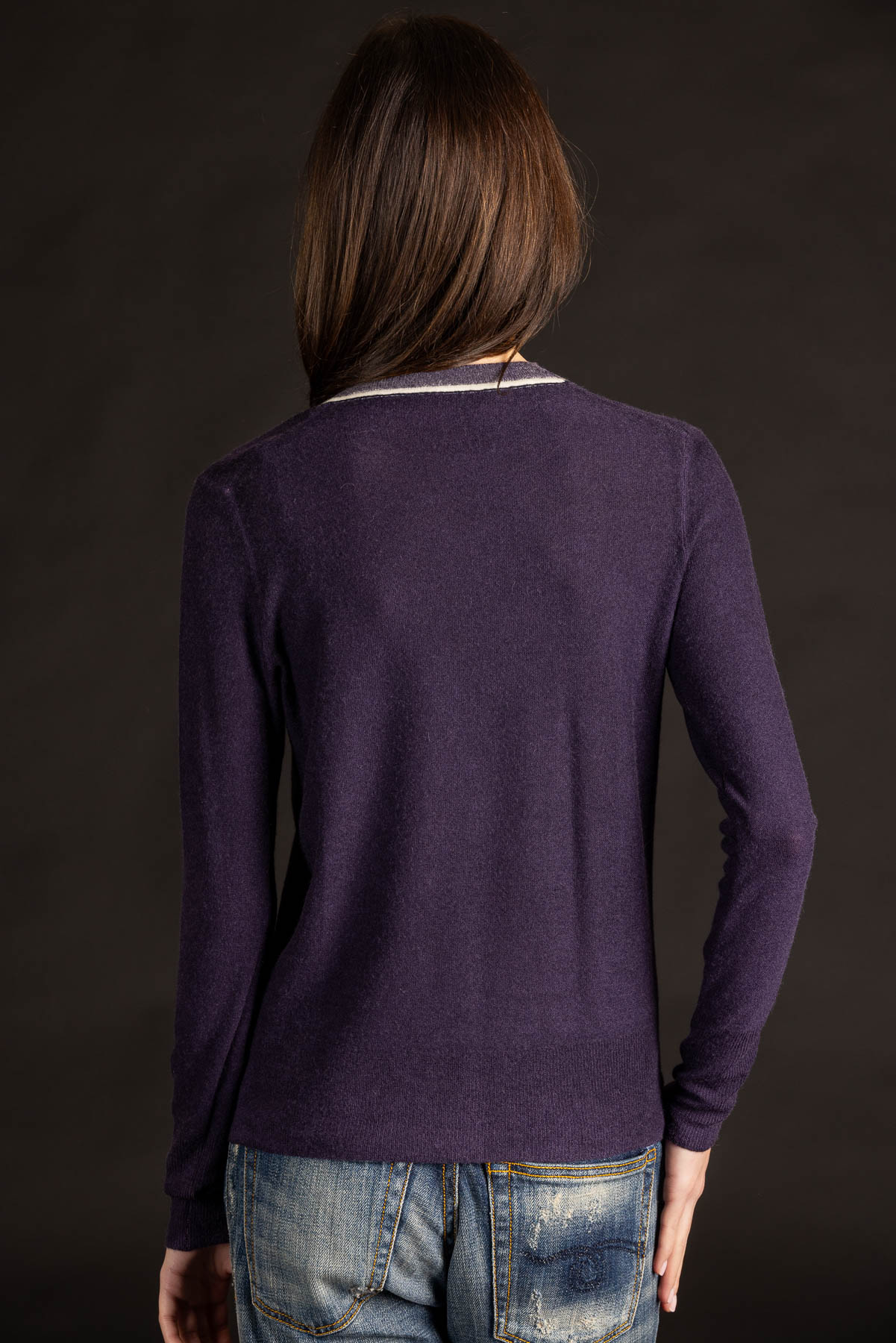 F331B_ReversiblePrintedCrew_MysteryPurple_E4