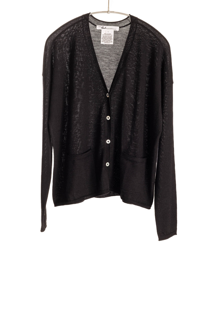F499_LSVNeckCardigan_Black_H1Front