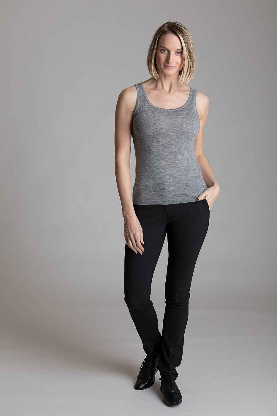 S137_Tank_MedHGrey_E2